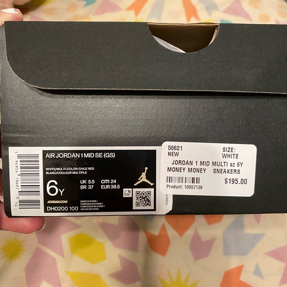 Air Jordan 1 MID - Picture 2 of 9